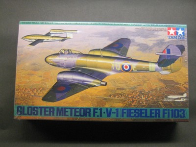 TAMIYA 1/48 GLOSTER METEOR F.1 V-1 FIESELER FI 103 61065