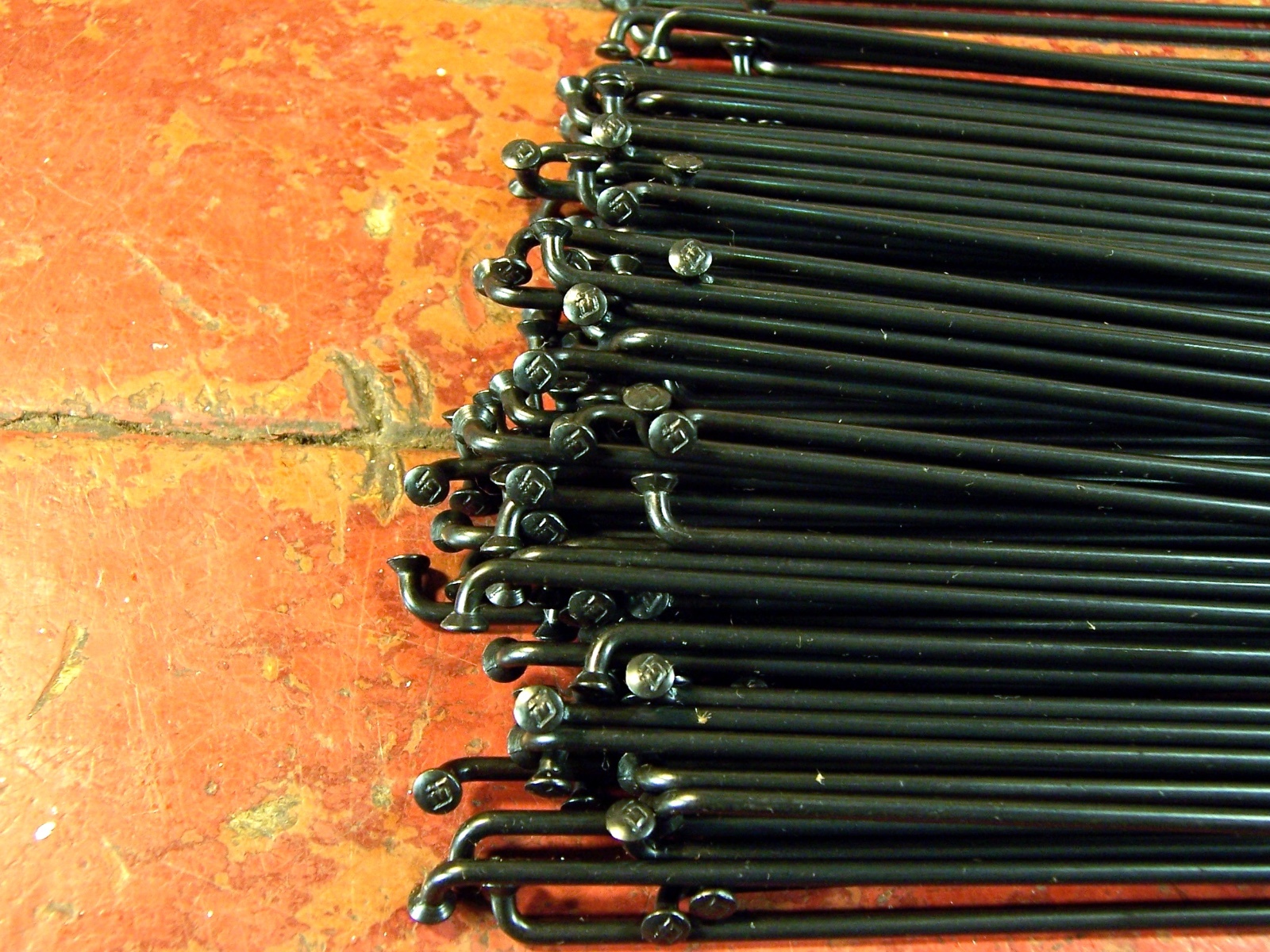 DT SWISS CHAMPION Silver Spokes 2.0mm 14 g.*Any Quantity**Custom Cut Length* New