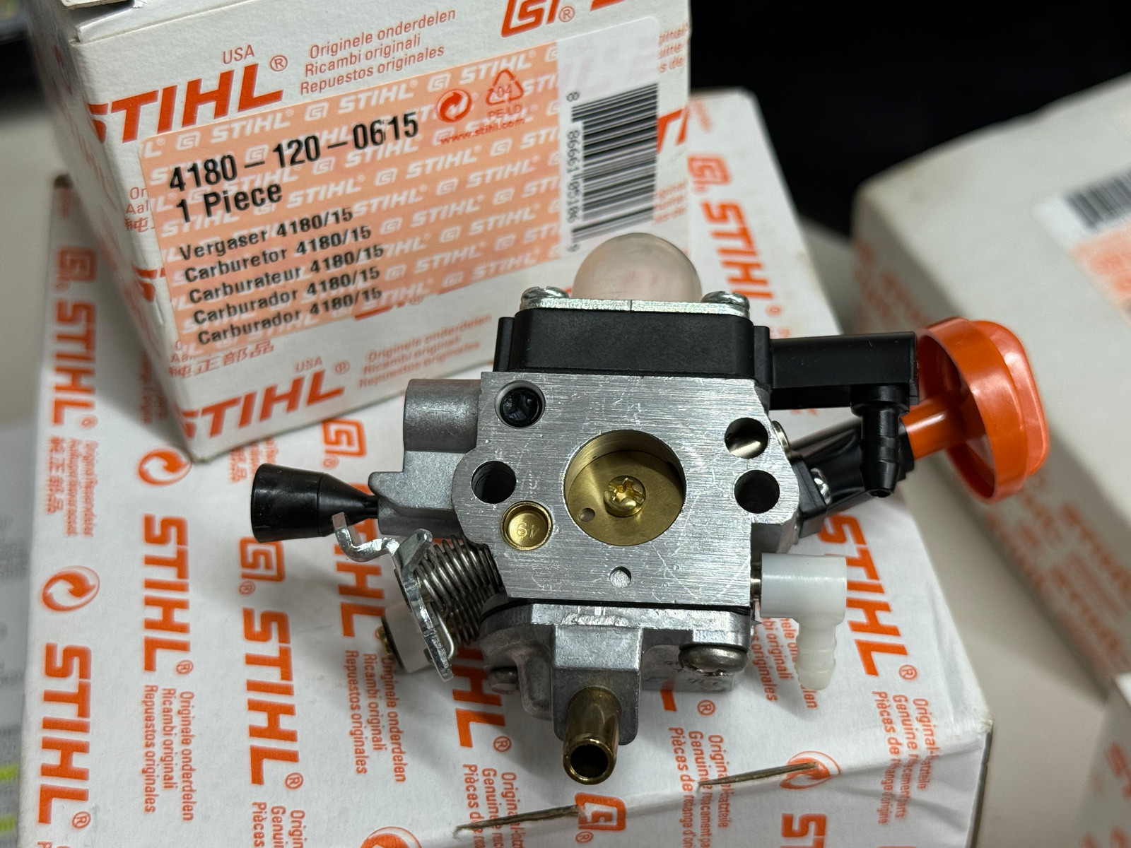 STIHL OEM ZAMA CARBURETOR 4180 120 0618 / 0615  4180/18 KM111 FC111 HT102 HT103 - Picture 3 of 4