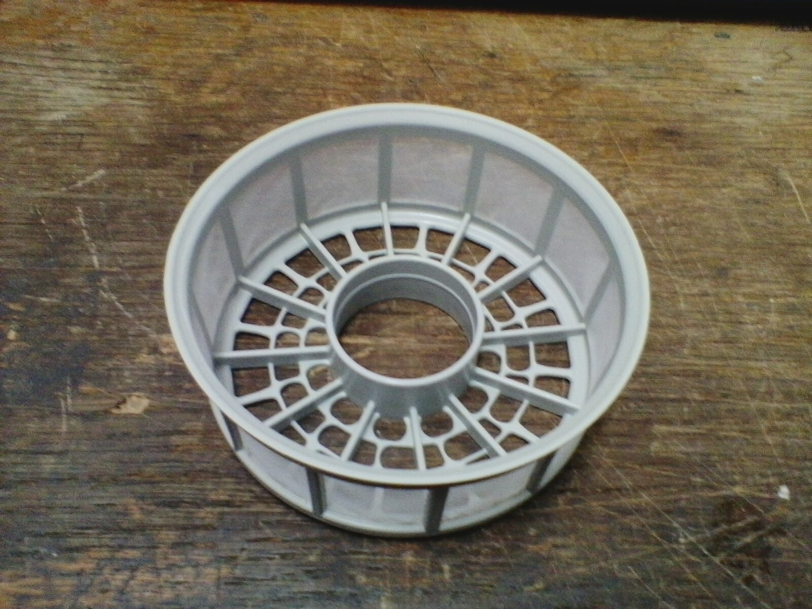 Frigidaire 5304506533 Dishwasher Filter 154252302 fits GLD4050RHS0