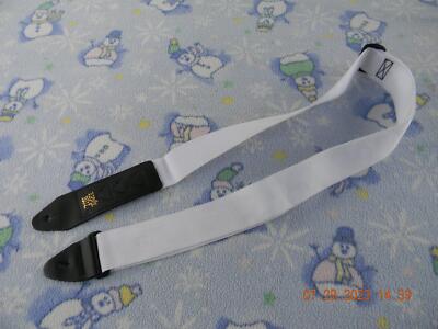 Ernie Ball White Woven Nylon Guitar Strap, 2 Inch Wide, Very