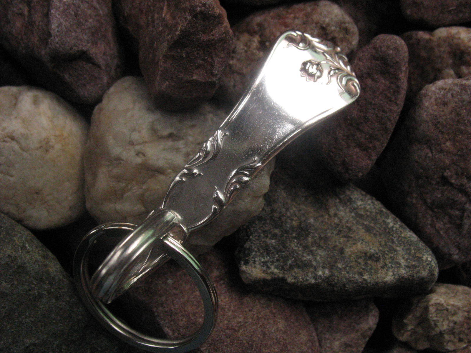 Lovely Pomegranate Floral Antique Silverware Jewelry Key Chain Accessory KC10