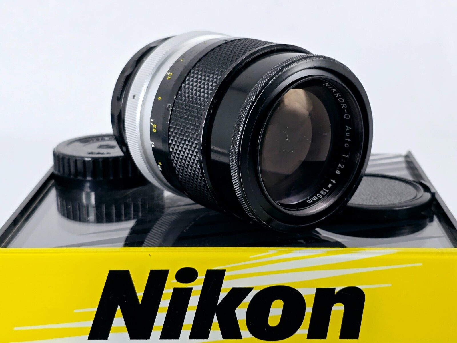 Nikon】NIKKOR-Q Auto 135mm F2.8 非Ai [ニコンFマウント