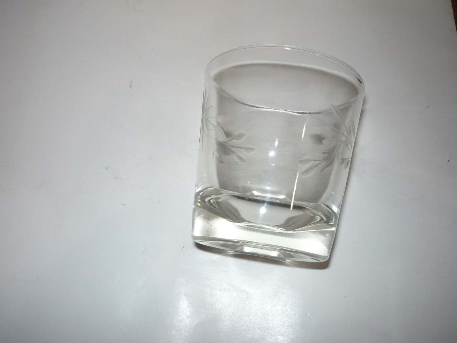 SET OF 7  Clear Etched Glass Tumbler With Weighted Base