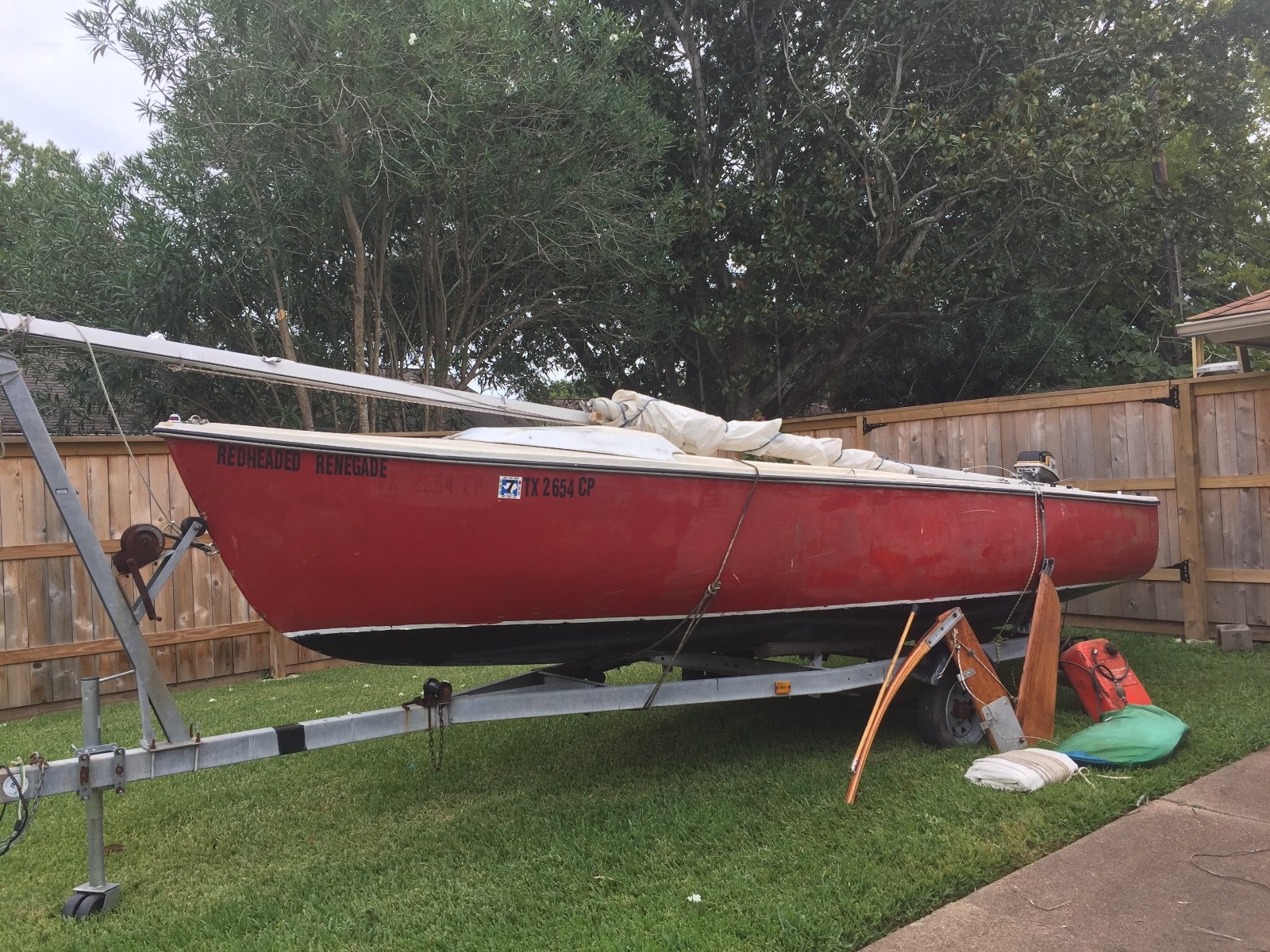 1974 Helsen 20 Sailboat w Trailer, El Largo TX | No Fees & No Reserve