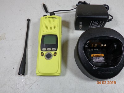 Motorola XTS5000 R Model II 7/800 P25 radio H18UCF9PW6AN flash 5800080004820 C19. Buy it now for 149.95