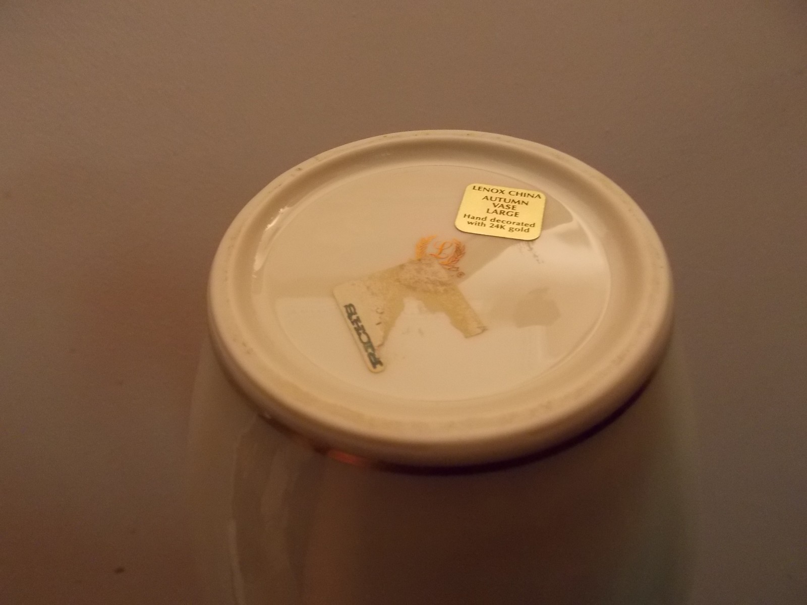 Lenox AUTUMN Vase 8 inches tall  Excellent  CONDITION