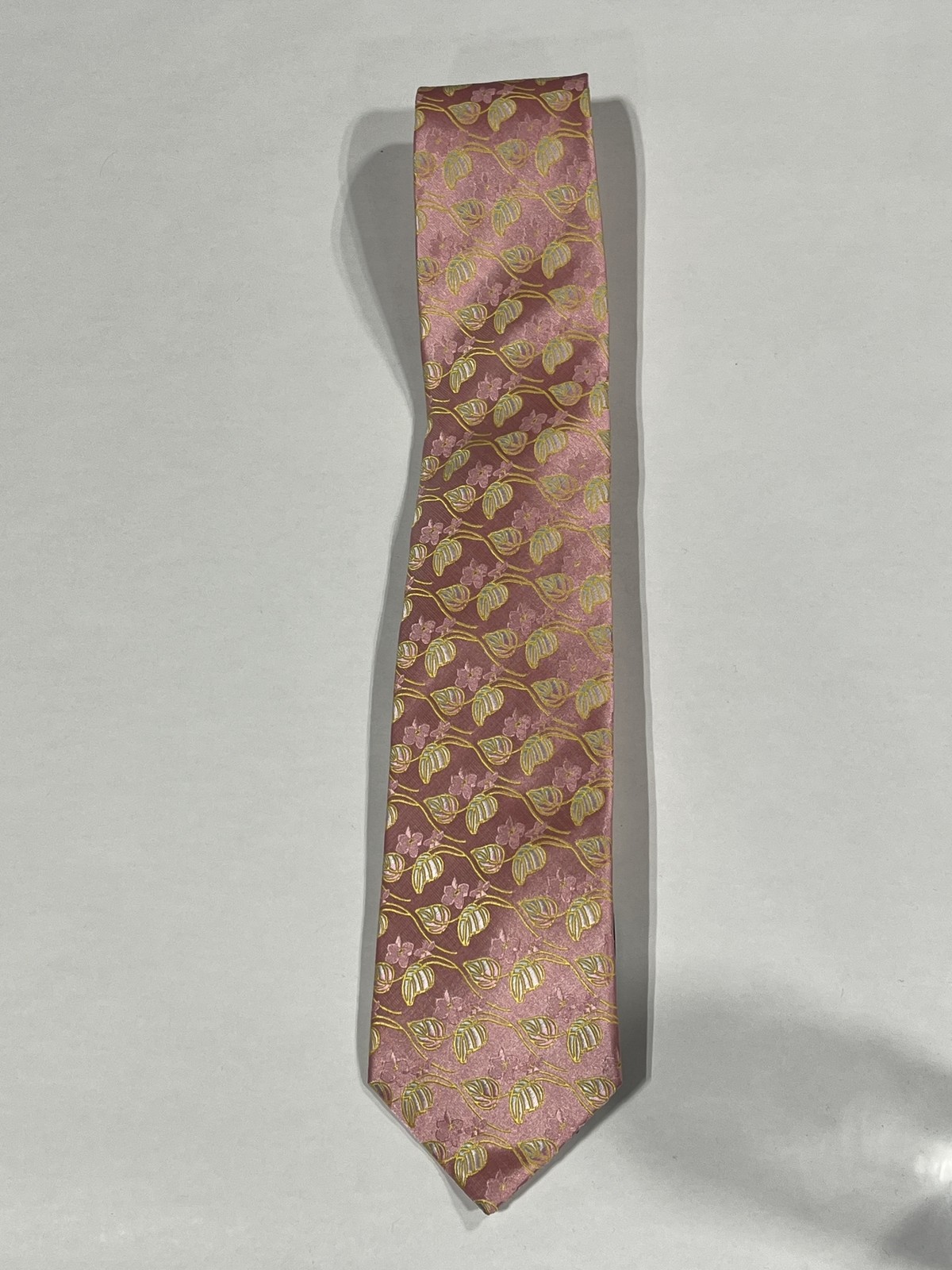 Mens Gianfranco Pink Tie With Yellow Leaf Pattern And Matching Pocket Square NEW