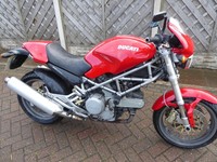 DUCATI MONSTER 620 04 REG LOW MILES JUST HAD £1000 SERVICE INCLUDING BELTS