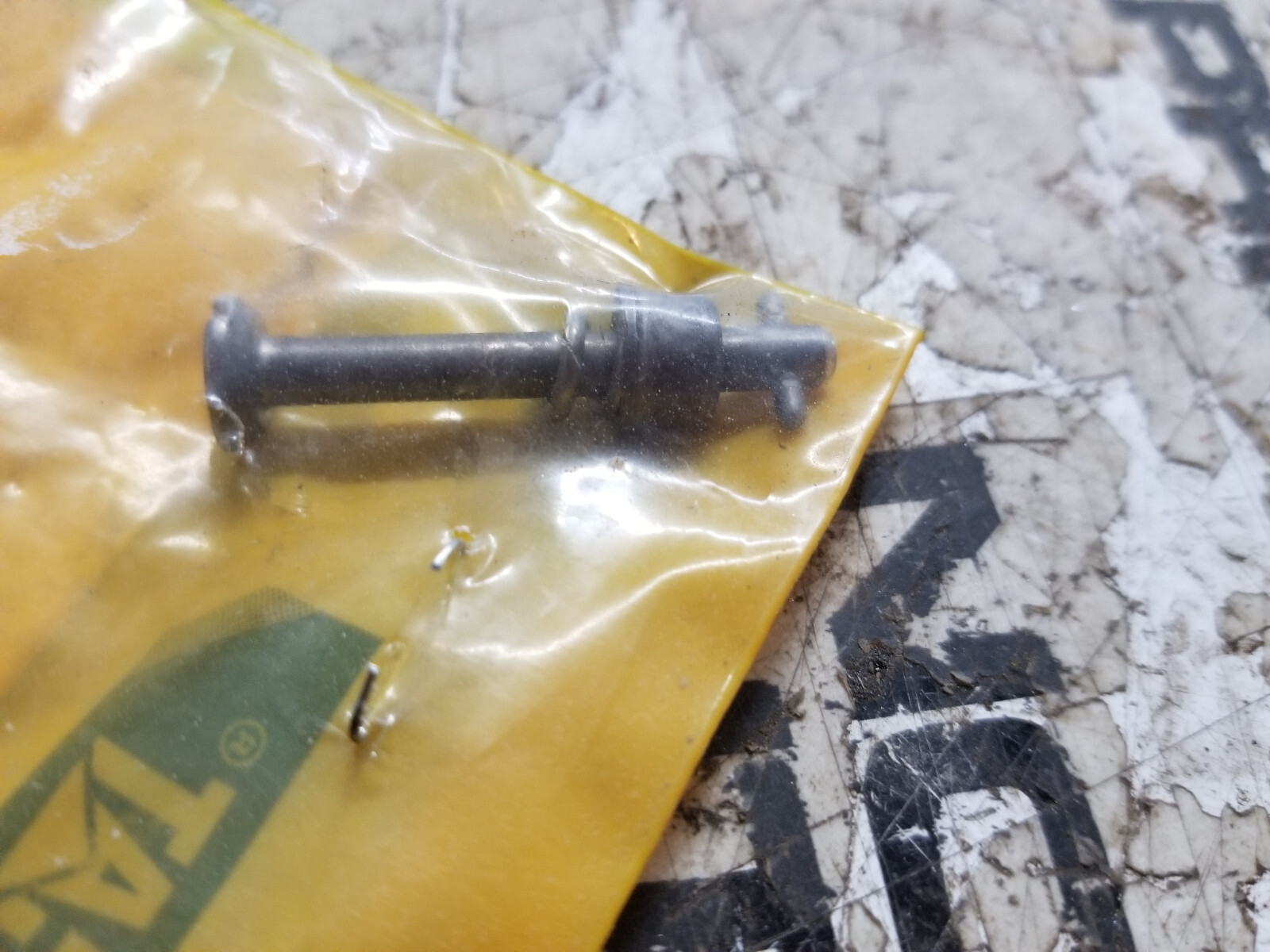 LOT OF 2PC -  6G-9663 CATERPILLAR STUD 6G9663 - Picture 3 of 3