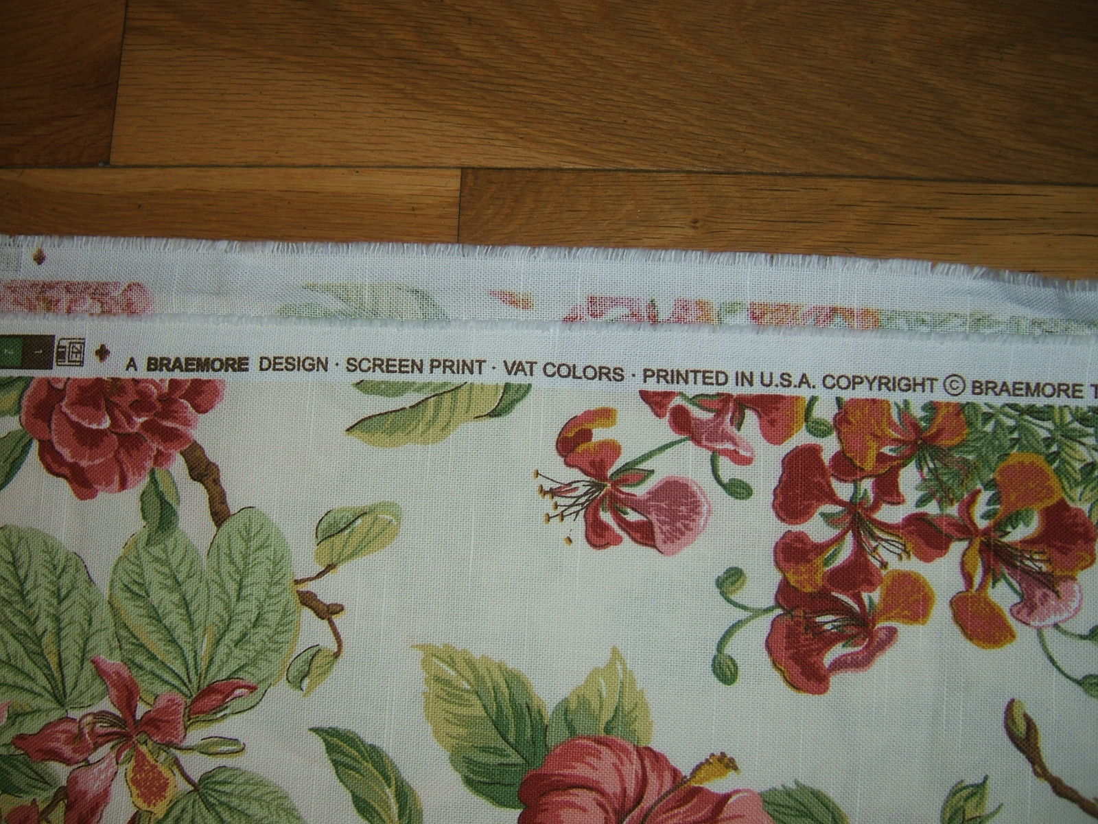 BRAEMORE DESIGN SCREEN PRINT FLORAL FABRIC 53 INCHES LONG  54 WIDE VAT COLORS  N