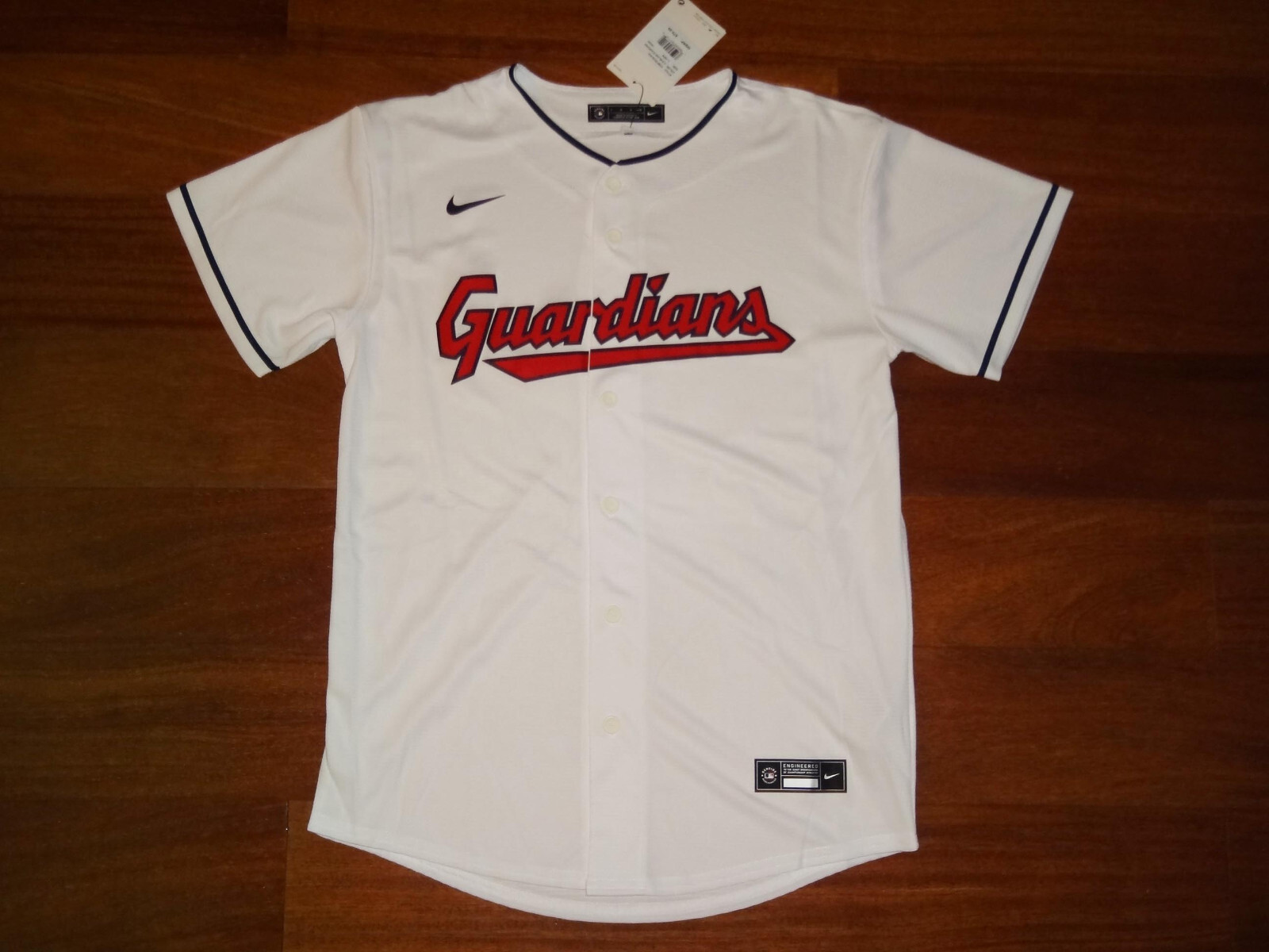 kenta NWT Youth L (14/16) Cleveland Guardians MLB Nike White Home