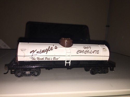 BACHMANN HO SCALE KRINGLES NORTH POLES BEST HOT CHOCOLATE TANKER CAR NP&S (EUC)