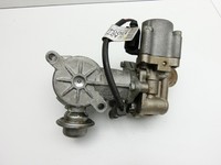 Mercedes S204 C180 09-14 CGI 1,8 115KW Hochdruckpumpe Kraftstoffpumpe Benzinpumpe Mercedes S204 C180 09-14... Vorschau 5