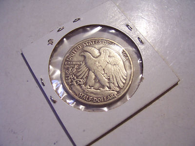 1945 D WALKING LIBERTY HALF DOLLAR COIN  SILVER