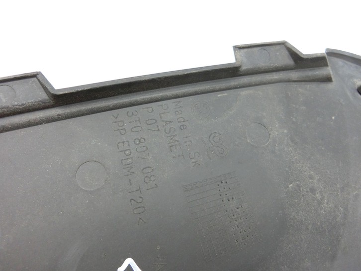 Skoda Superb 3T5 08-13 KombiLim Abdeckung Blende für Sitz Fahrersitz Links Vorne Skoda Superb 3T5 08-13 21.01.2011... Bild 4