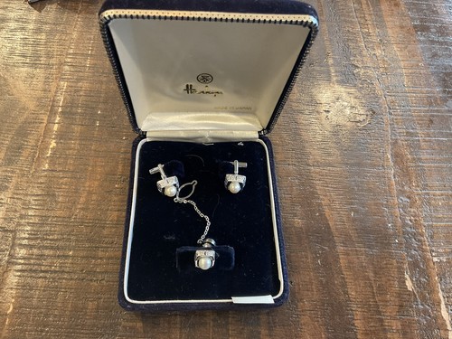 VINTAGE SILVER MARKED WITH PEARLS MANS CUFFLINK / TIE PIN