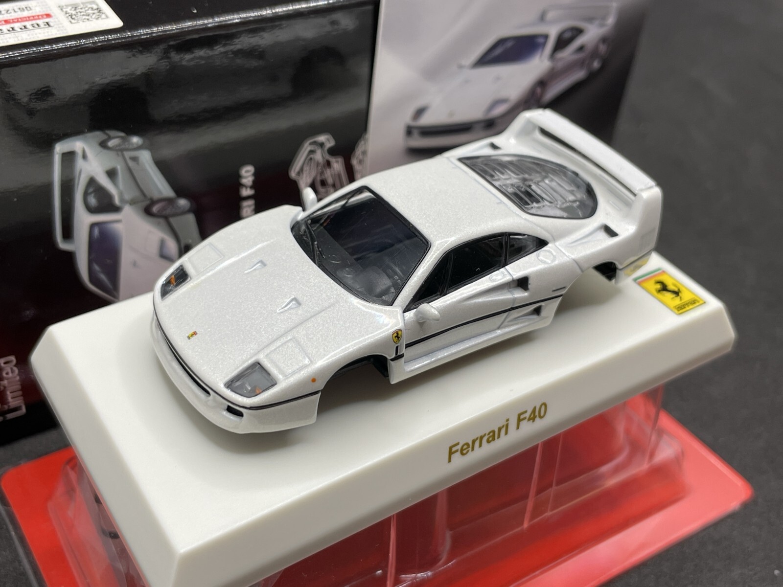Kyosho Ferrari F40 ホワイト 1/18 BBR KYOSHO 1:18 FERRARI F40 model alloy car White stripes | eBay