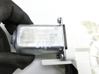 Tesla Model Y LR 20-25 5YJY Fensterhebermotor Links Hinten Tesla Model Y LR 20-25 5YJY 01.06.2023 G03463-101... Vorschau 5