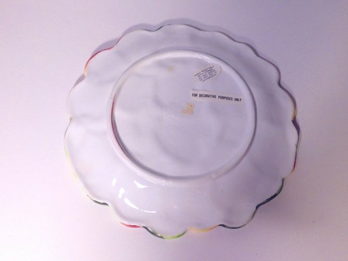 Decorative Plate, Raised Relief, Apple theme, Scalloped and beautiful design; 7