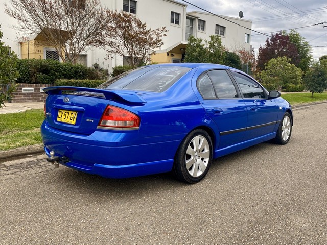 Ford falcon 2004