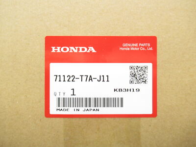RT-12281 Genuine OEM Honda 71122-TXM-A01 Upper Front Molding 2019