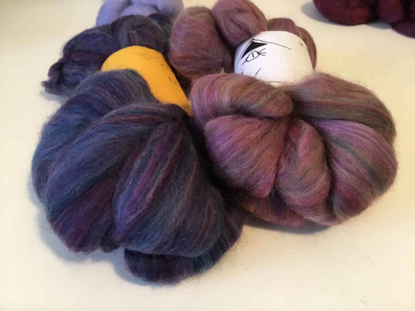 Lot 14 oz. Hand Dyed Merino Wool Top Roving Spinning Fiber Wet Felting 7 Skeins