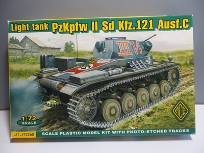 Ace 1/72 72268 Light Tank PzKpfw II Sd Kfz.121 Ausf.C 2nd Version Rubber Tracks