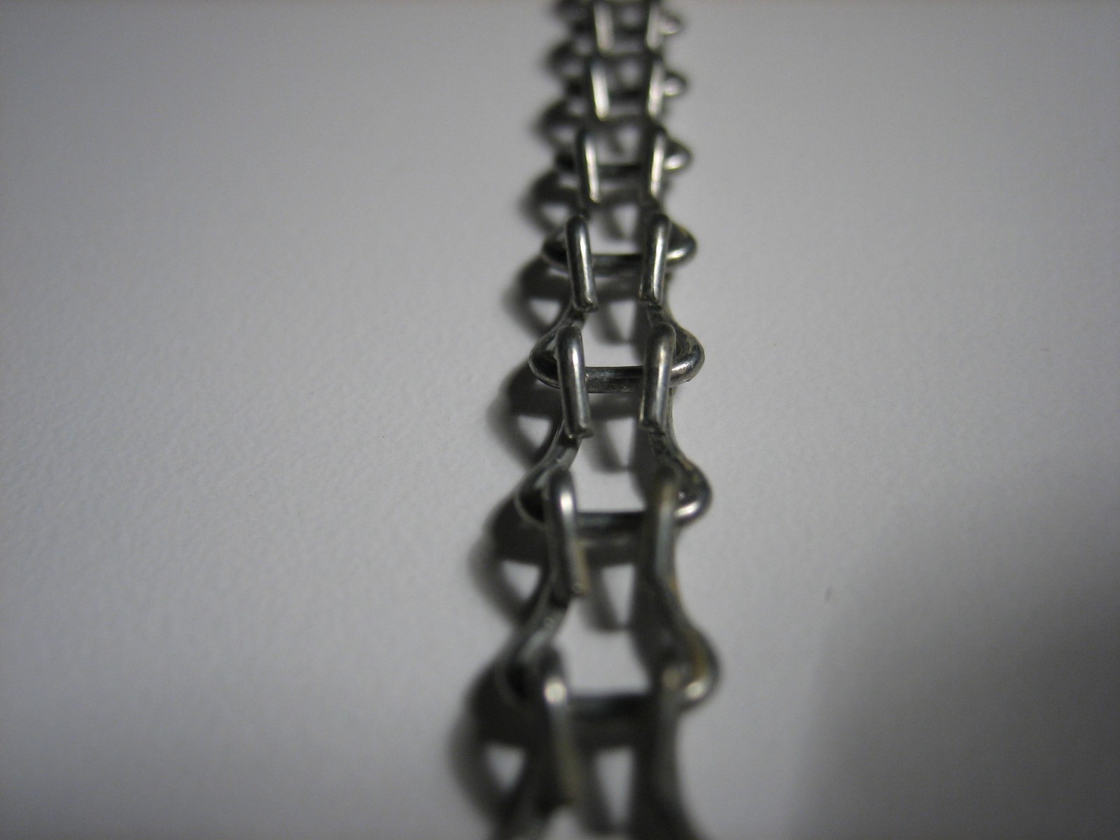 JOHN DEERE 12A 30 6600 ERTL ESKA TOY COMBINE REPLACEMENT CHAIN