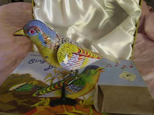 NRFB Singing Bird Tin Toy Reproduction Tin Treasures