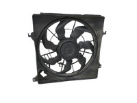 Hyundai IX35 LM 09-13 CRDI 2,0 135KW Lüfter Ventilator f. Kühler Hyundai IX35 LM 09-13 16.03.2012 252313K460 gebraucht Vorschau 1