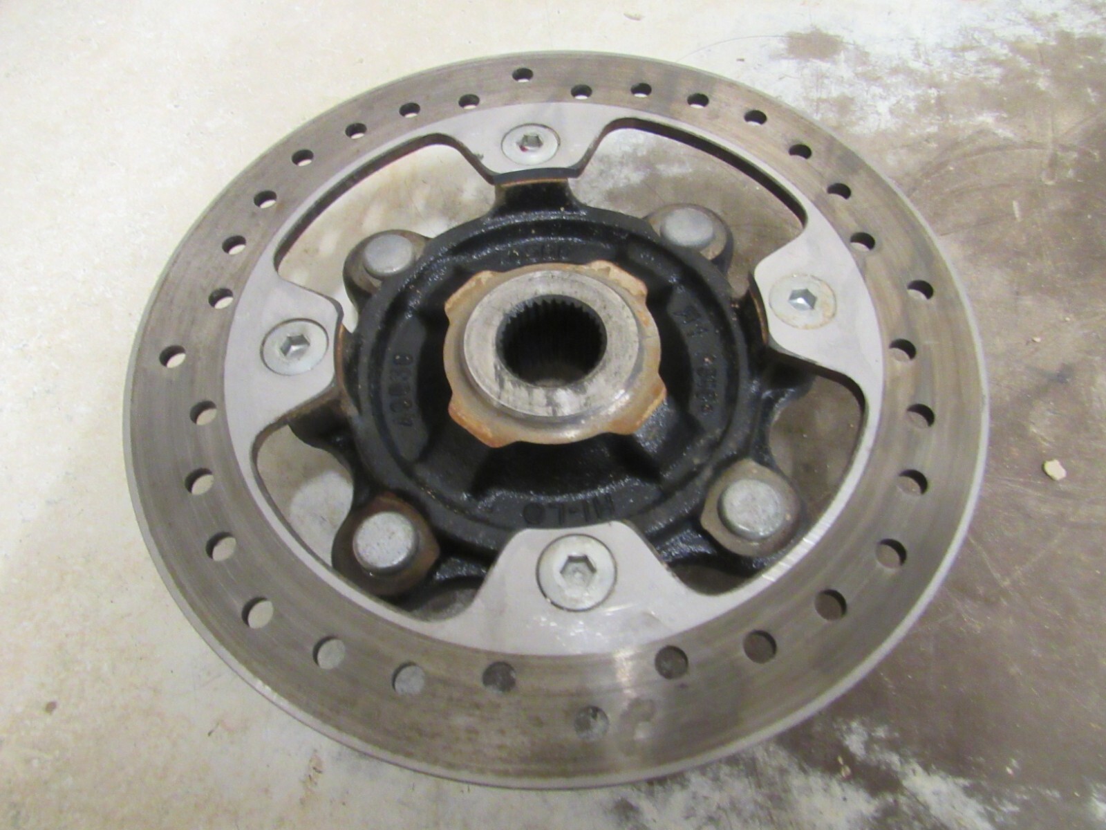 KHRIZ HUB Steering Knuckle & Wheel Bearing Hub Assembly for Toyota
