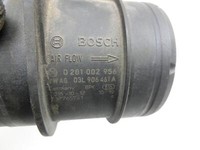 VW Golf 7 VII 13-17 TDI 2,0 110KW Luftmassenmesser VW Golf 7 VII 13-17 22.10.2015 03L906461A 0281002956 gebraucht Vorschau 5