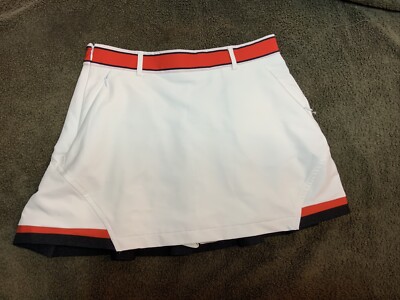woman golf or tennis skirt 