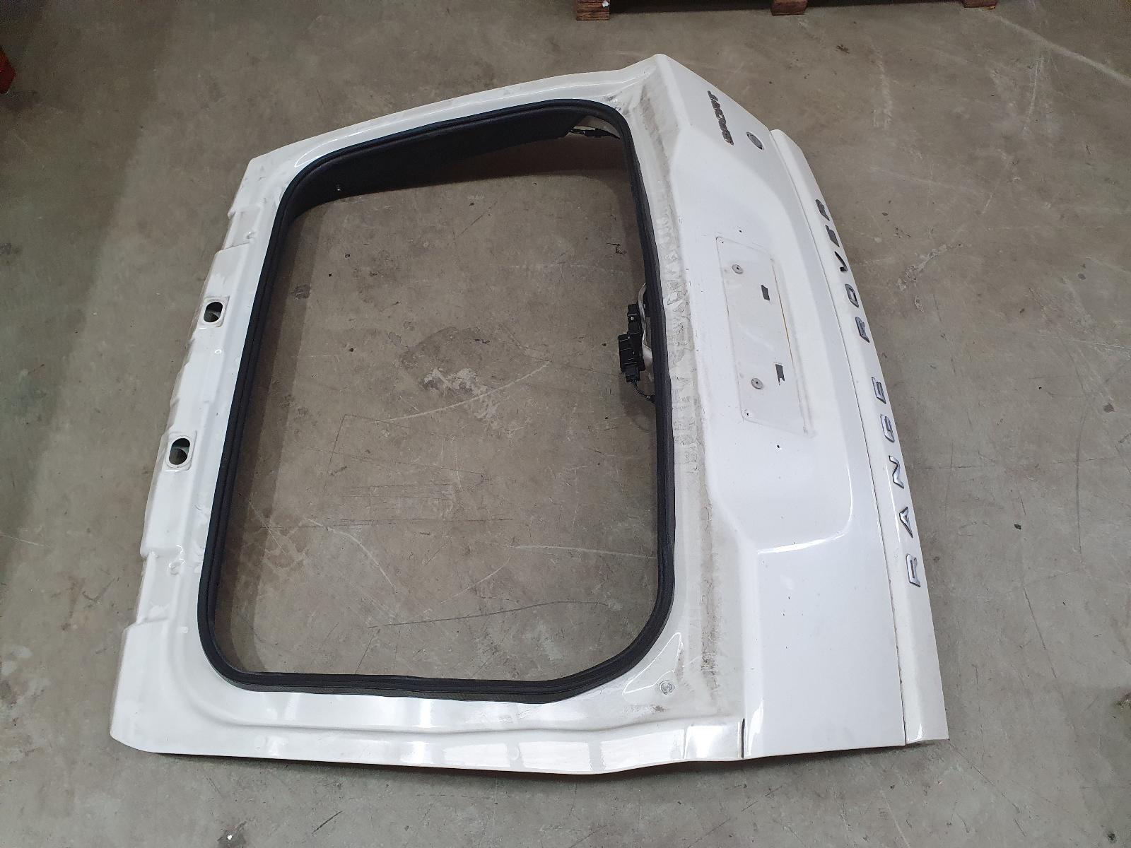 2010 Rangerover Sport LANDROVER  L320 LOWER TAILGATE NON KEY BARREL image 4