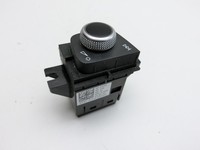 Audi A4 8W B9 19-24 Schalter Regler für Musikplayer Audi A4 8W B9 19-24 18.12.2015 8W1919616 gebraucht Vorschau 2