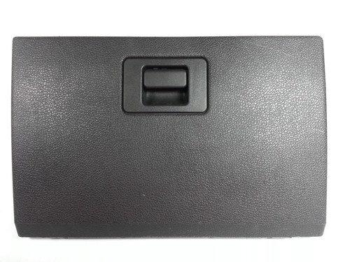 8982707650 FREIGHTLINER MITSUBISHI GLOVE BOX STRIKER 8-98270