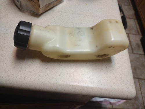 Gas Fuel Tank  Homelite S1400 ST275 SX135 w/Cap, Clean