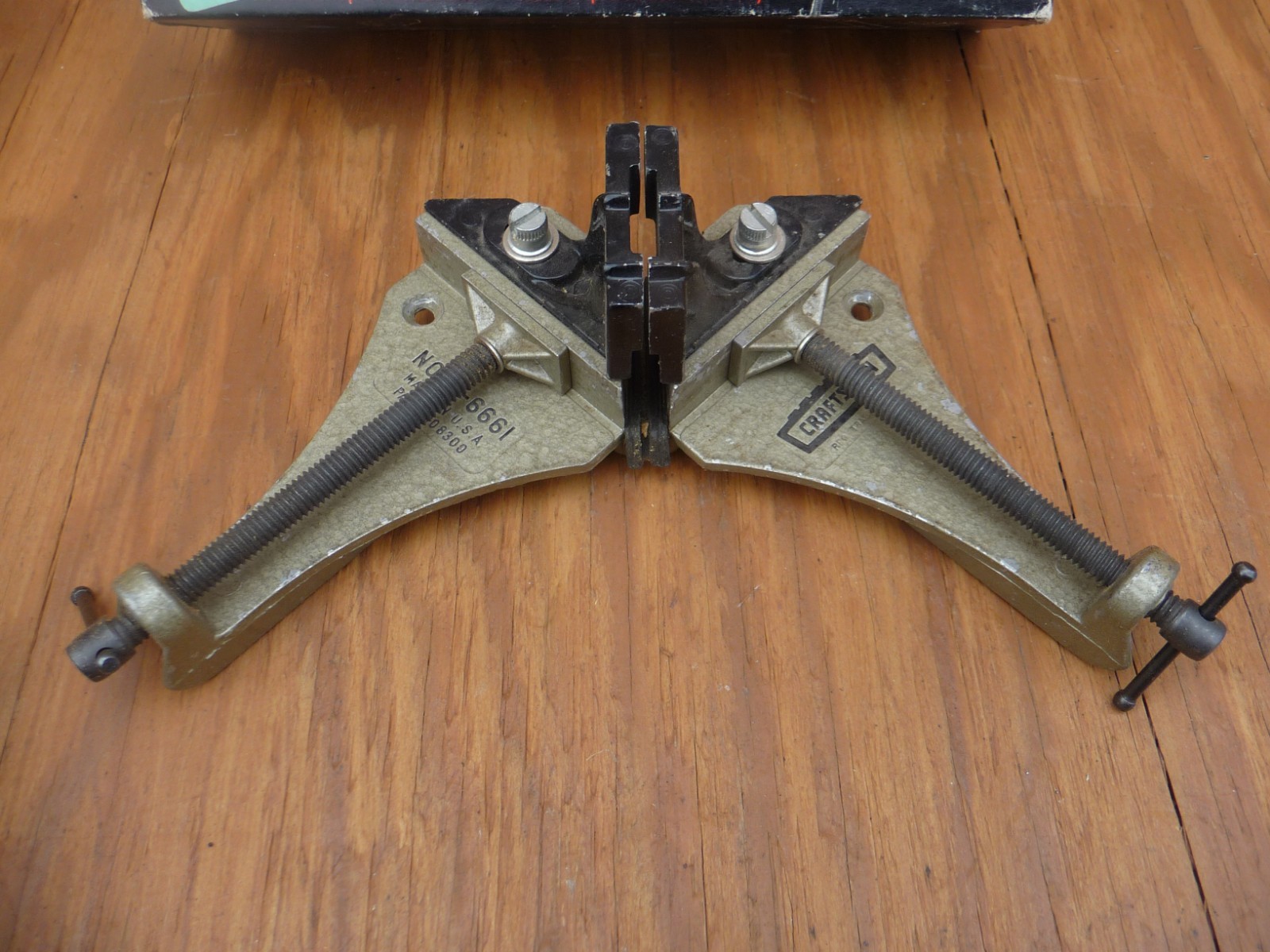 Vintage CRAFTSMAN Corner Clamp/Miter Box No. 9-6661 with Box