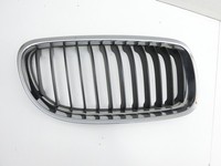 BMW E91 320i LCI 08-11 Frontgrill Kühlergrill Rechts BMW E91 320i LCI 08-11 31.08.2009 7201968 51137201968 gebraucht Vorschau 2