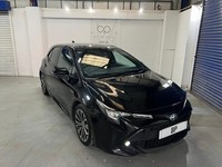 2019 Toyota Corolla 2.0 VVT-h Design CVT Euro 6 (s/s) 5dr HATCHBACK Petrol/Elect