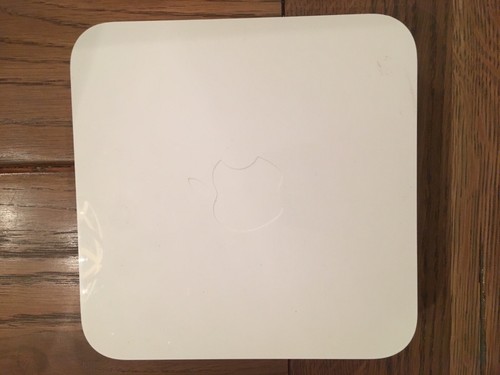 Apple AirPort Extreme Base Station Model A1354 802.11n WiFi Router