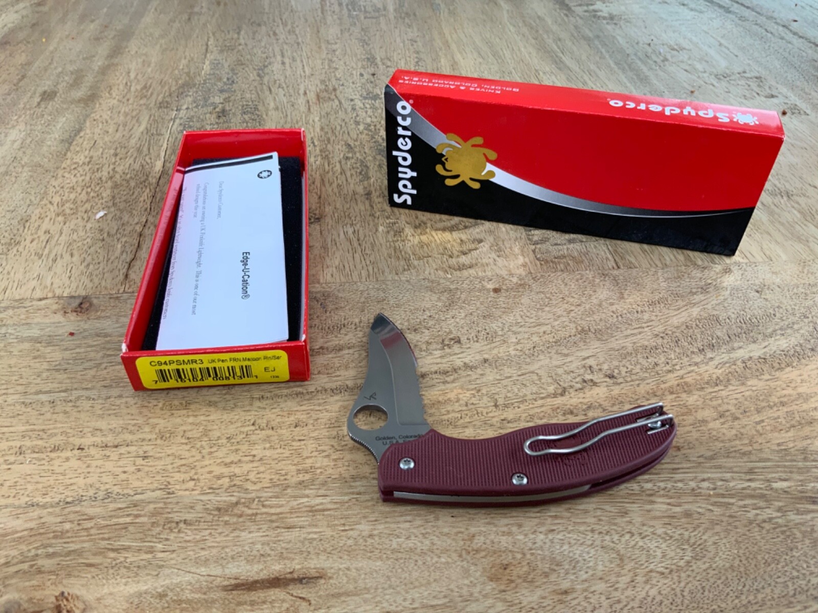 NEW Unused Numbered C94PSMR3 SPYDERCO GIN-1 UK Penknife Folding Knife
