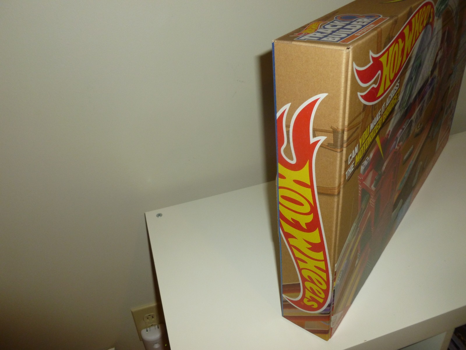 Hot Wheels Track Builder Stunt Bridge Kit motorized bridge set bricks