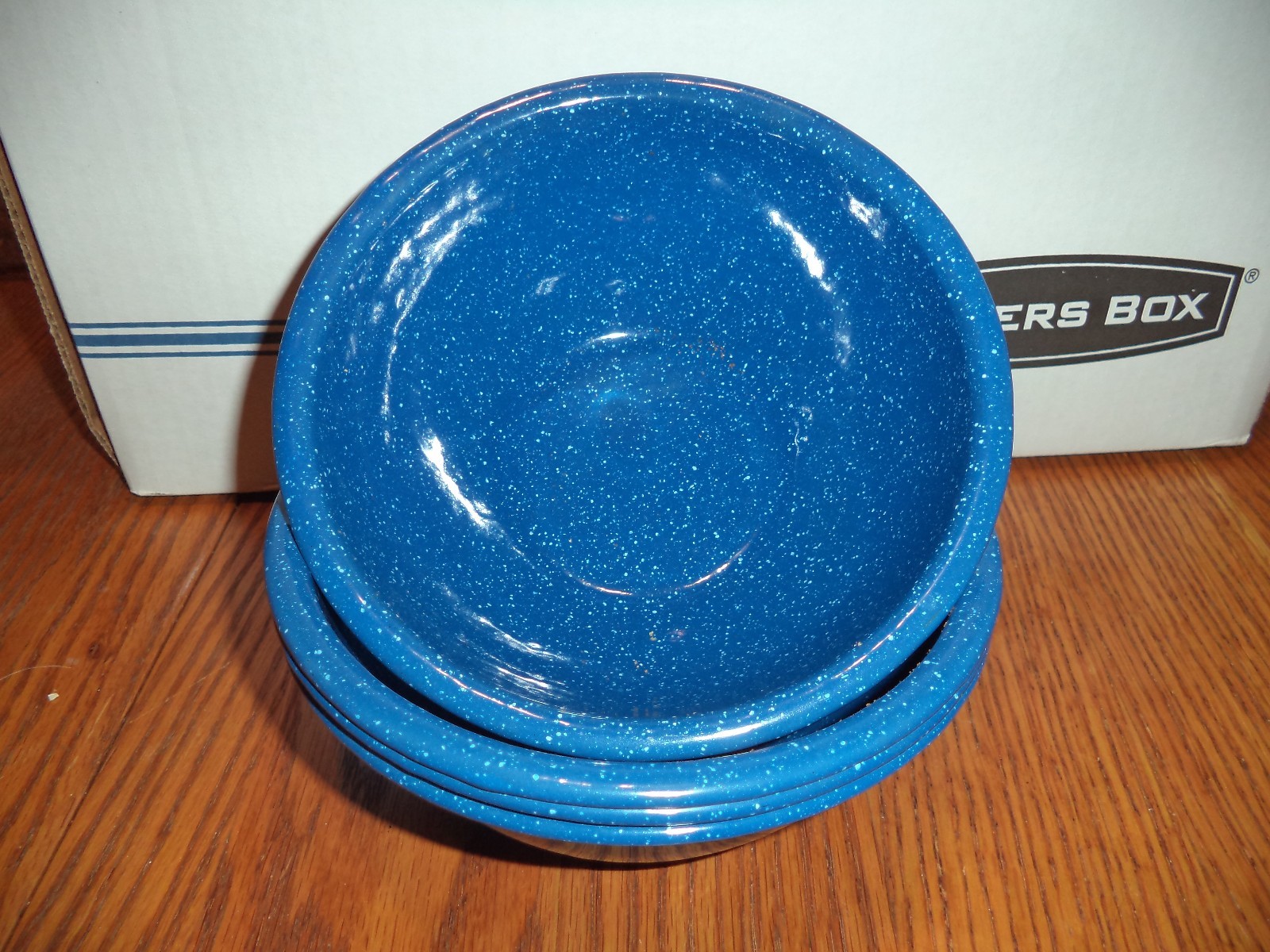 GRANITE CAMPING SET - PLATE, BOWLS, CUP, COFFEE POT, SKILLET - NEW/OLD STOCK