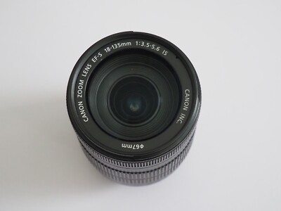 Canon EF-S Zoom Lens 18-135mm f/3.5-5.6 IS