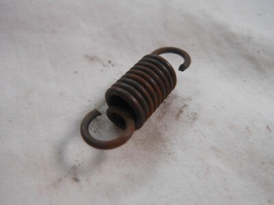 Suzuki, NOS, DS185, GT185, RM100, RV125, TC125, Spring, # 09443-07014.   J3