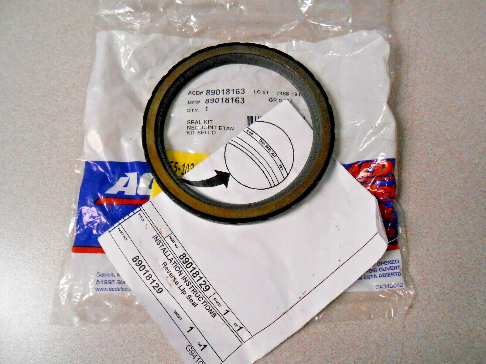 ash.0401  NOS OEM ACDelco GM Crankshaft Rear Oil Seal 1998-03 Chevy
