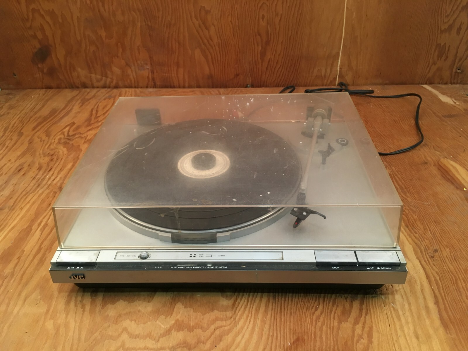 JVC L-A31 Turntable Direct Drive Auto Return Direct-Drive Turntable