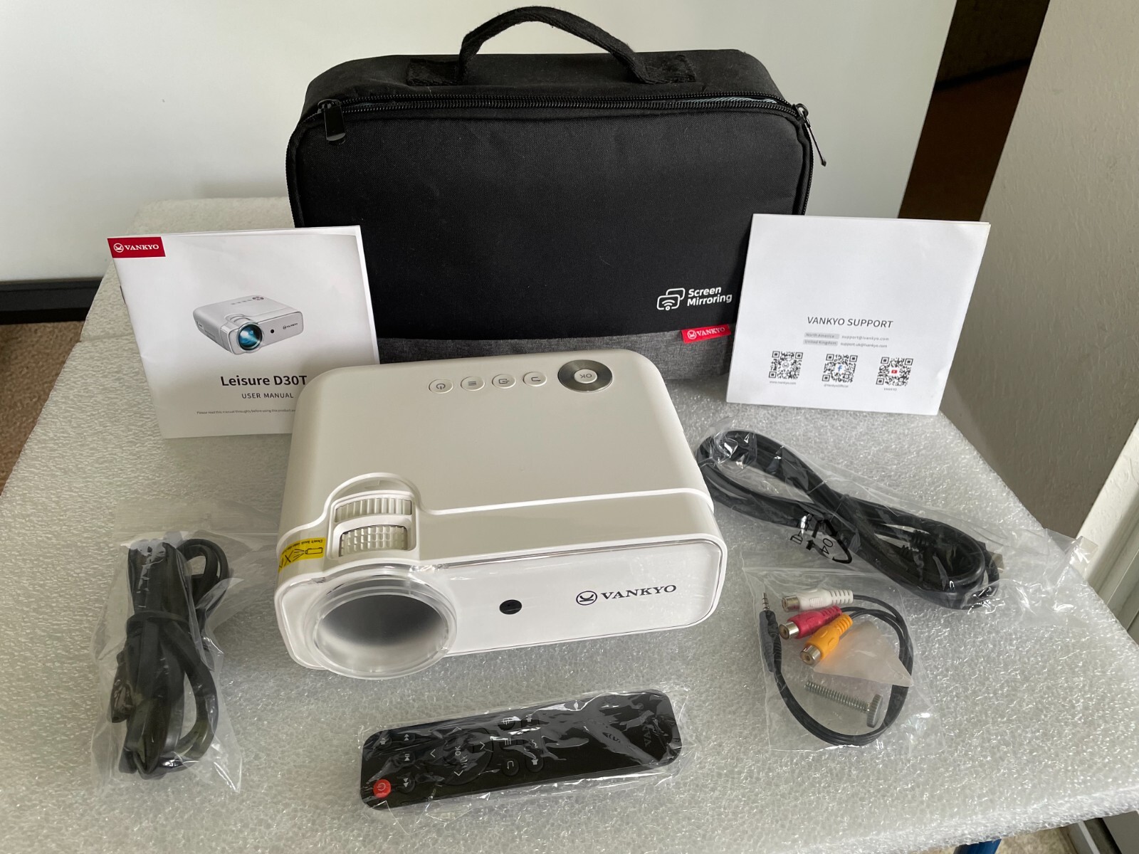 Leisure 430W  VANKYO プロジェクター ミラーリング性能アップ！格安プロジェクター Vankyo